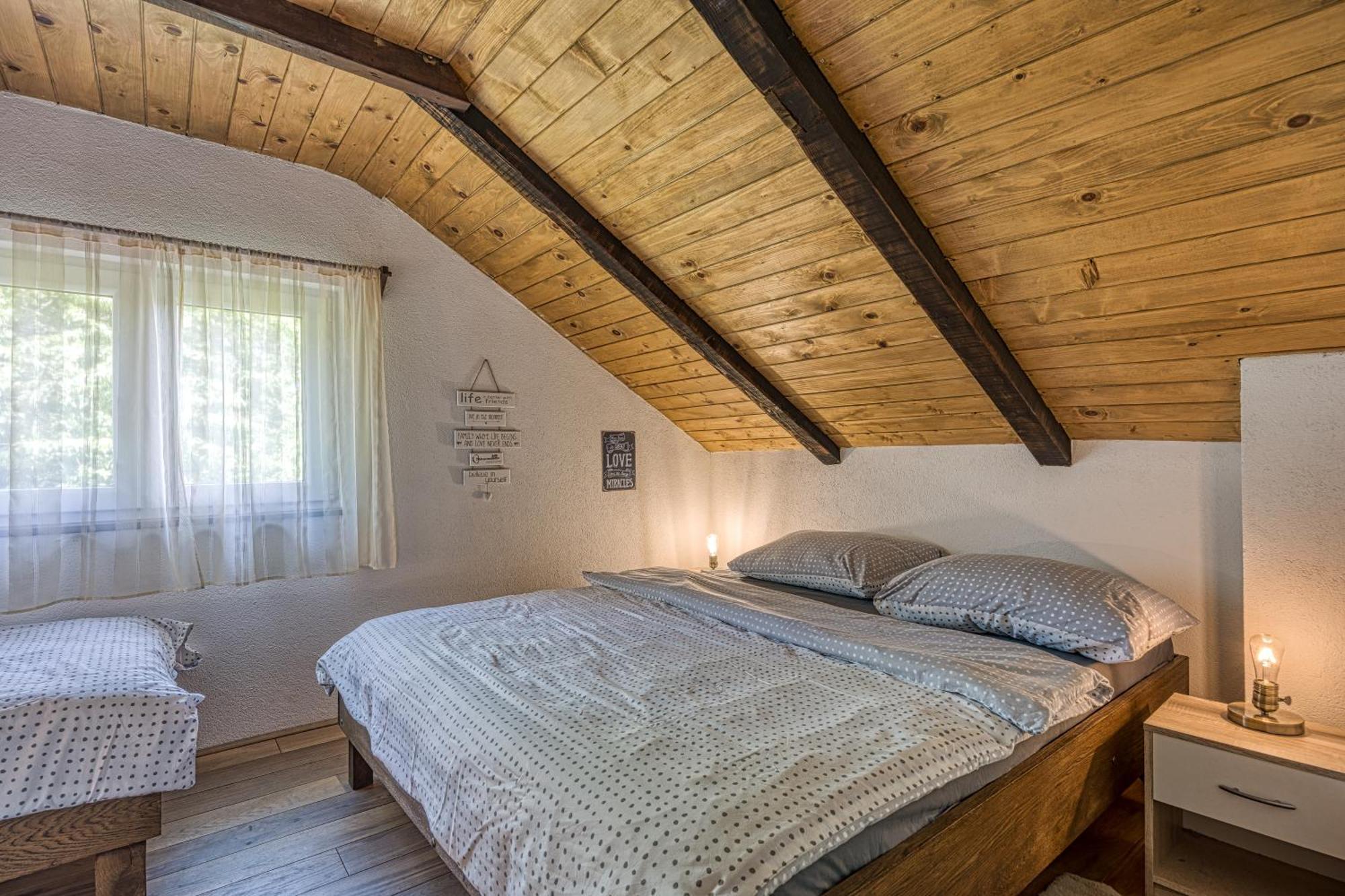 Holiday Home Primus Jastrebarsko Bagian luar foto